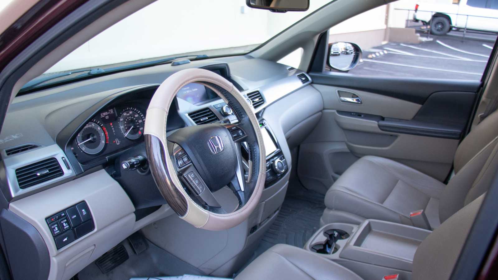 2016 Honda Odyssey EX-L 11