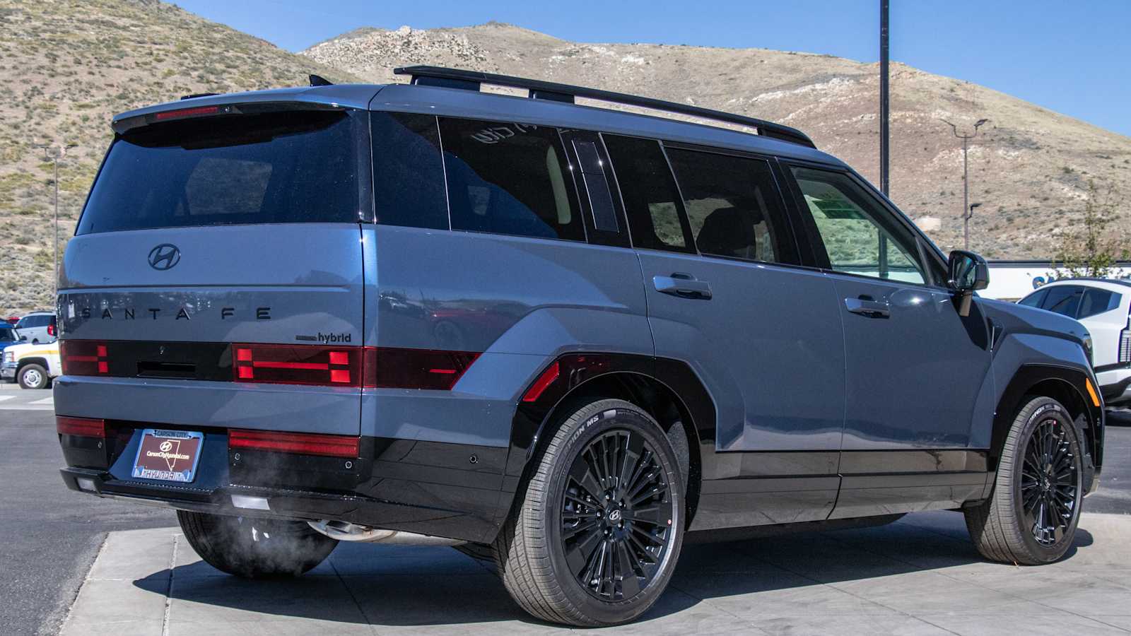 View vehicle photo 7