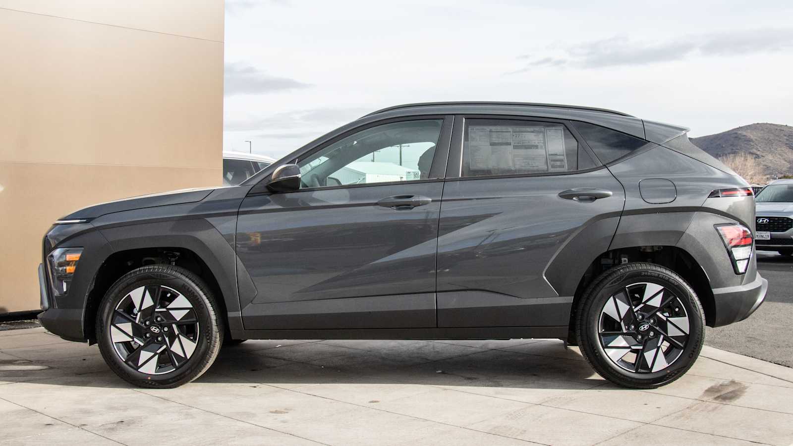 2025 Hyundai Kona SEL Convenience 4