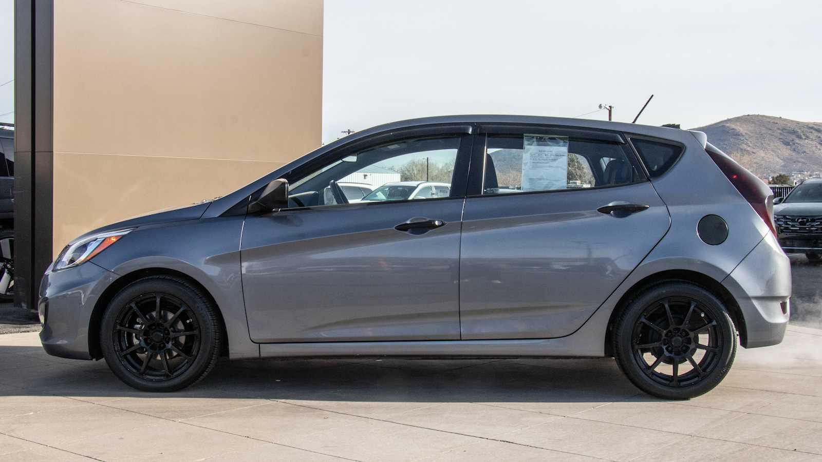 2016 Hyundai Accent SE 4