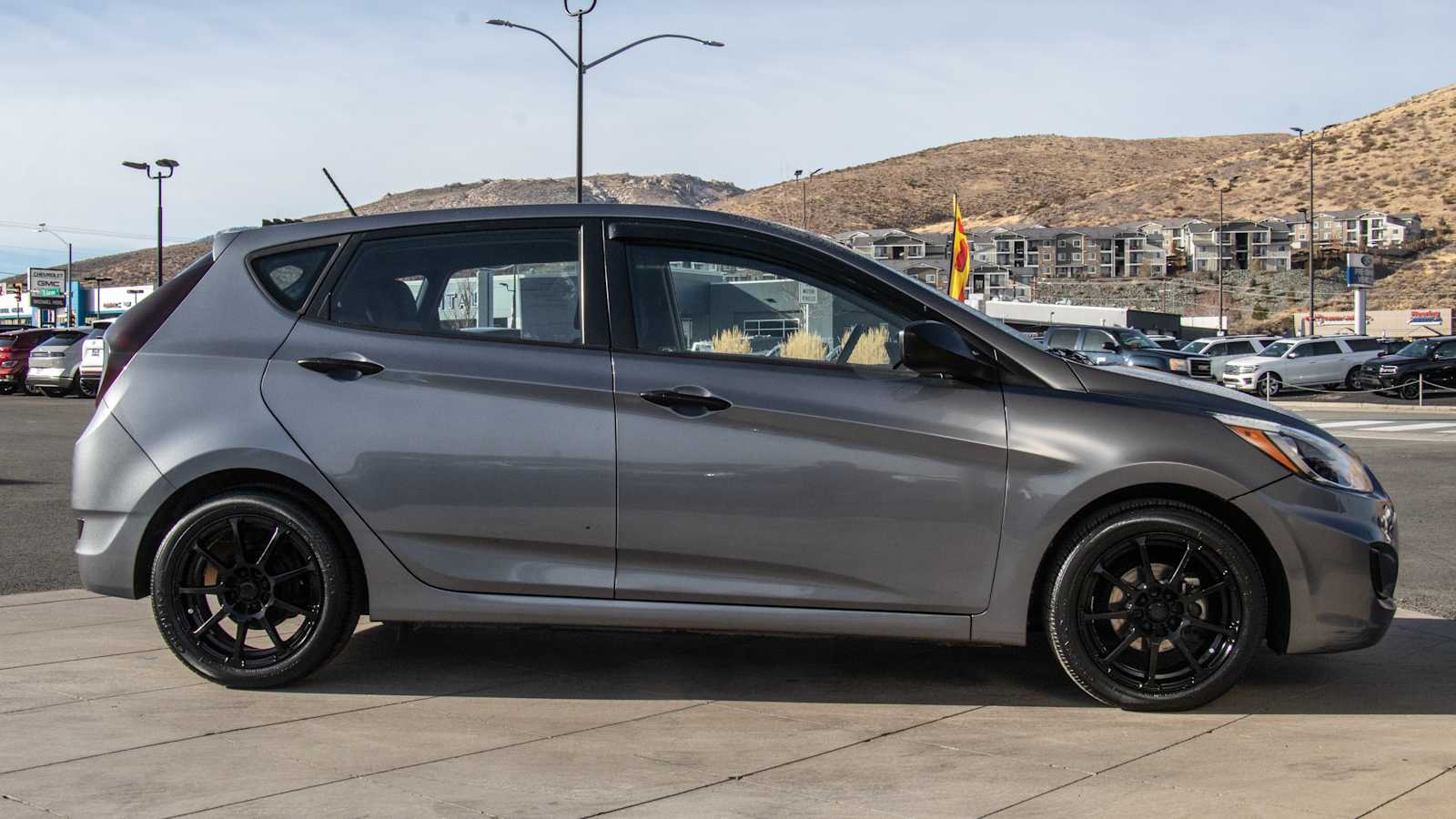 2016 Hyundai Accent SE 8