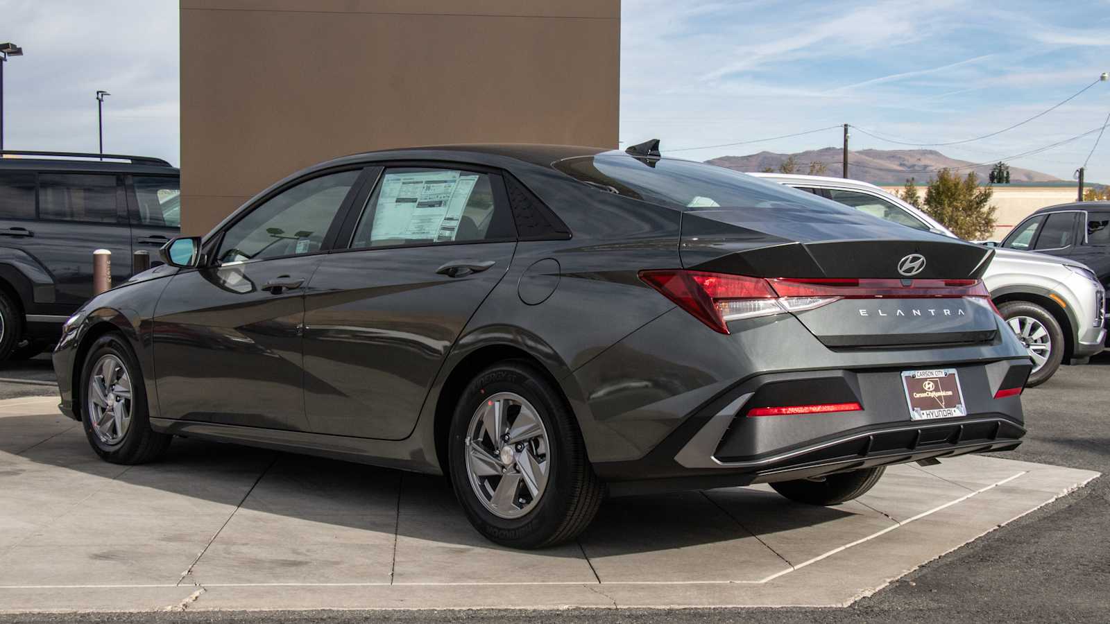 2025 Hyundai Elantra SE 6