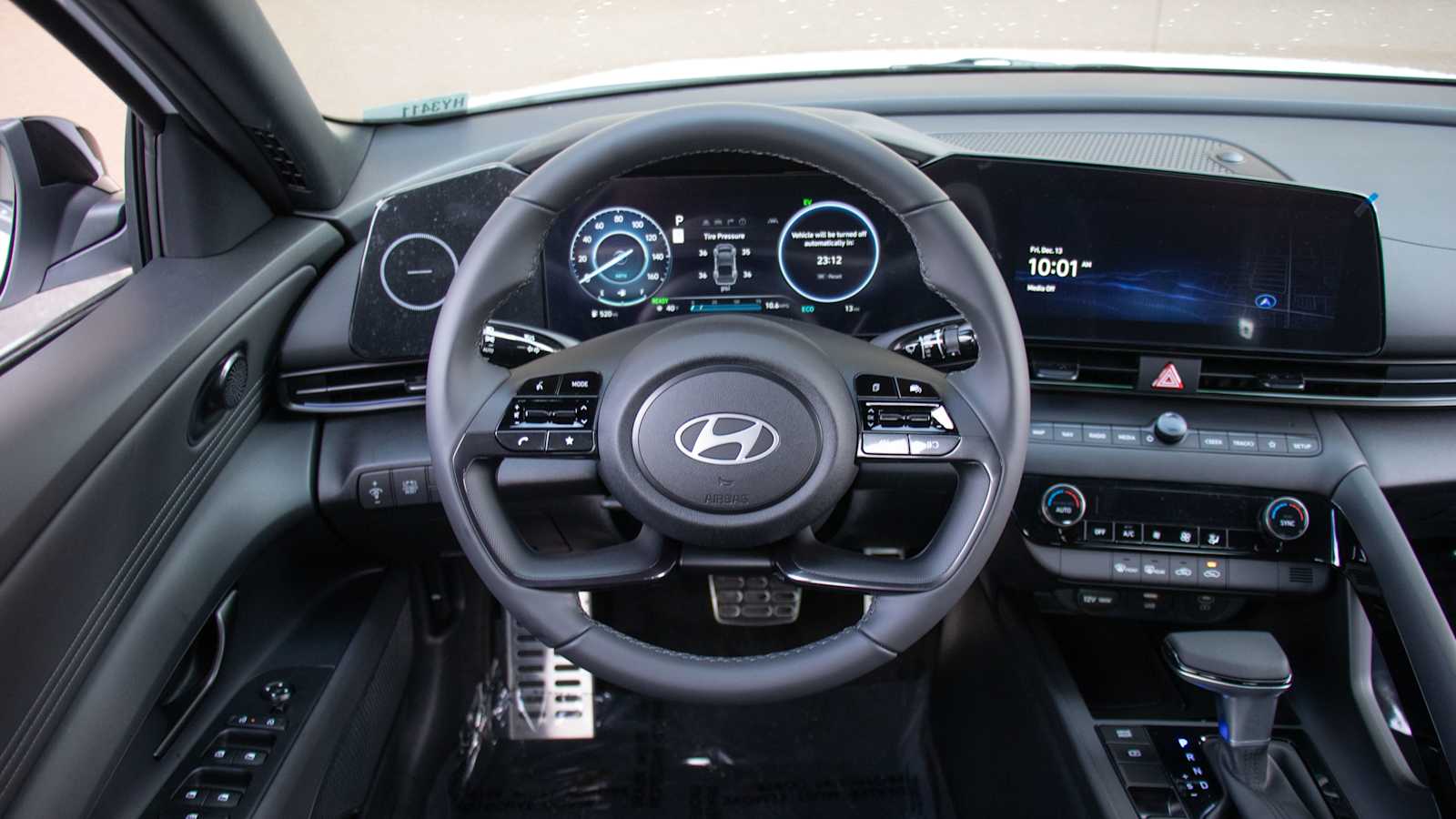 2025 Hyundai Elantra Hybrid SEL Sport 11