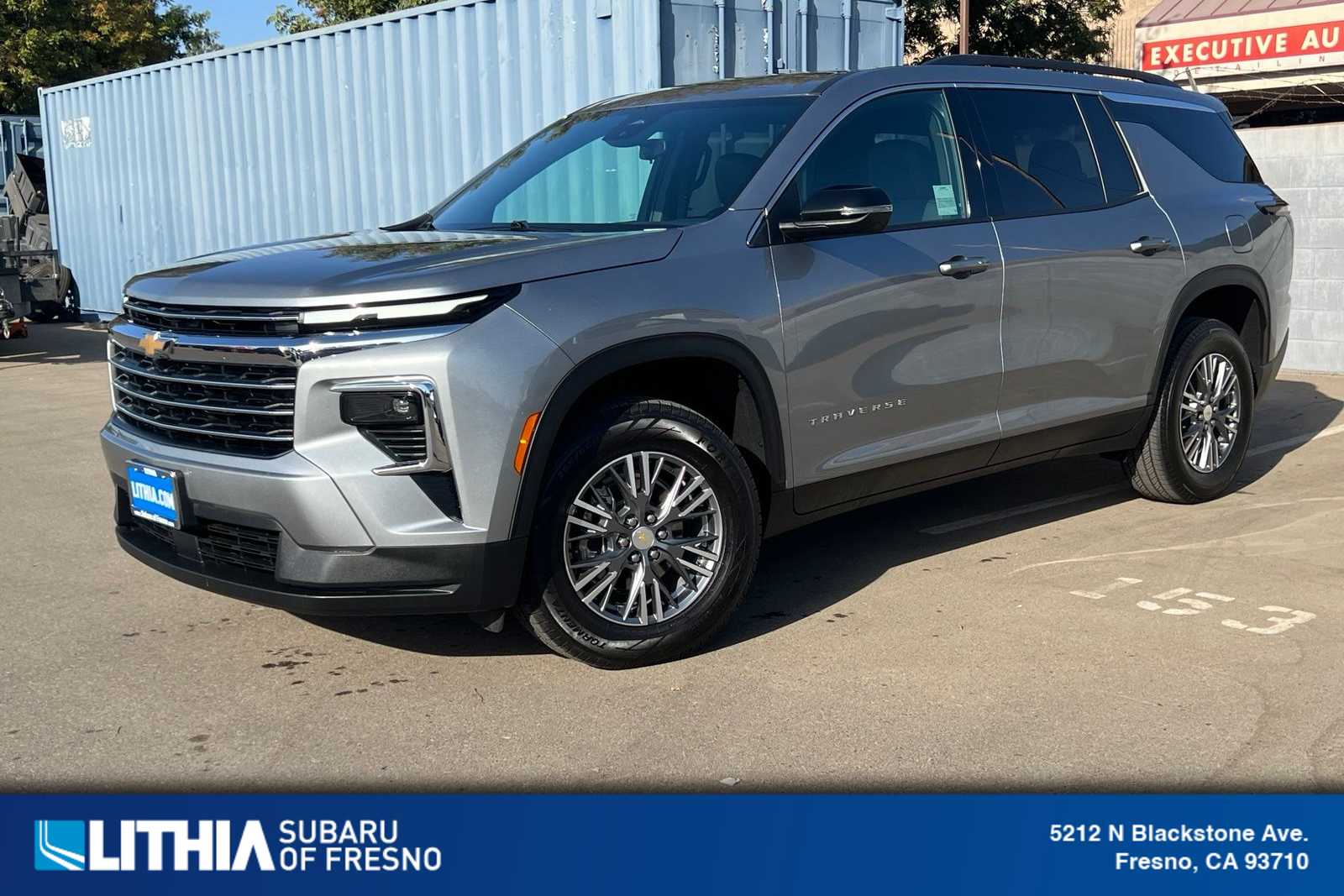 2026 Chevrolet Traverse FWD LT