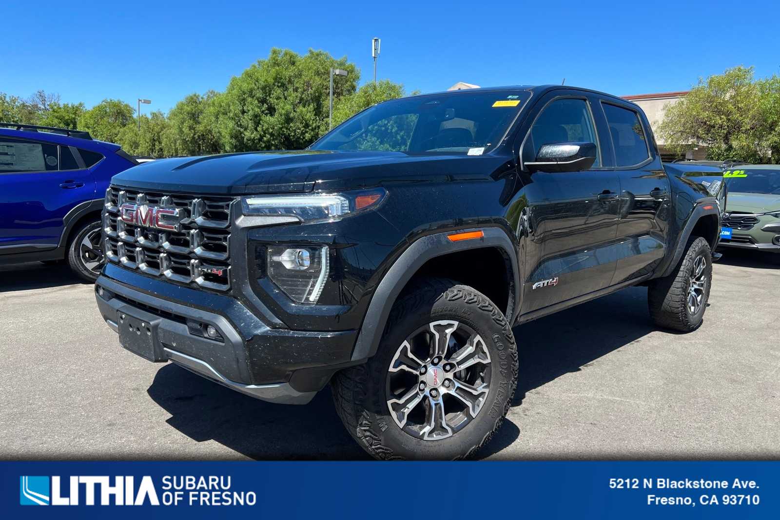 2023 GMC Canyon 4WD AT4