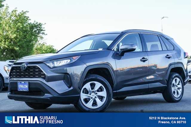 2020 Toyota RAV4 LE