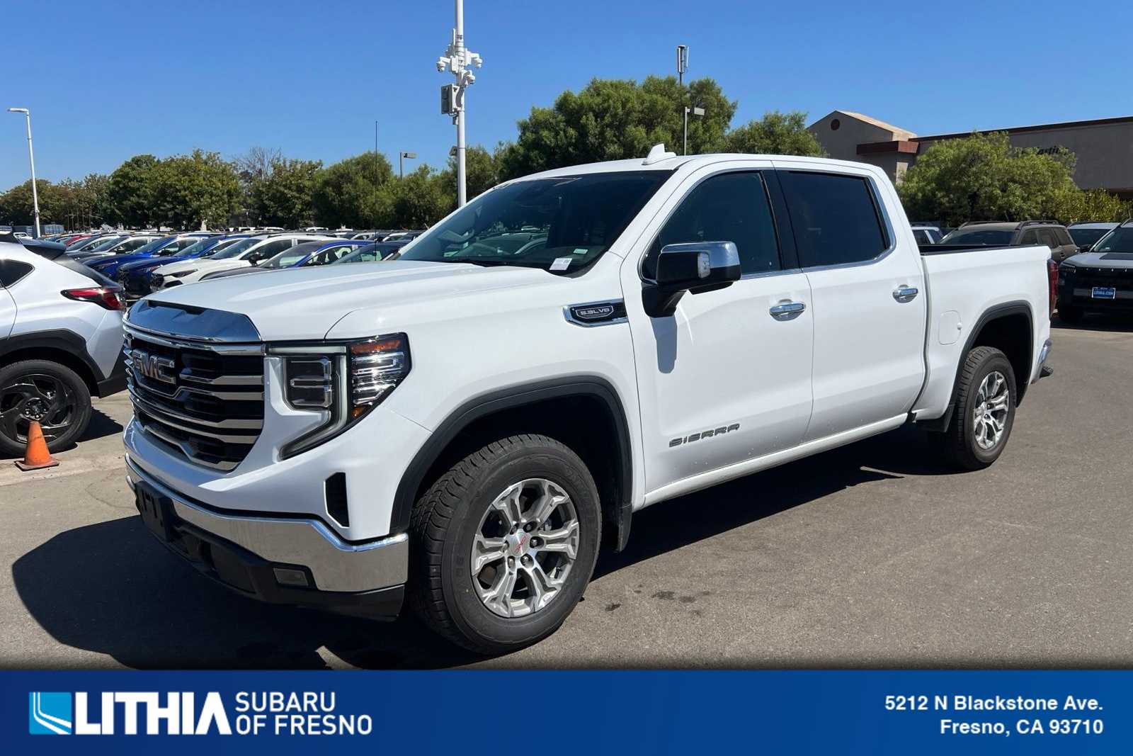 2025 GMC Sierra 1500 SLT