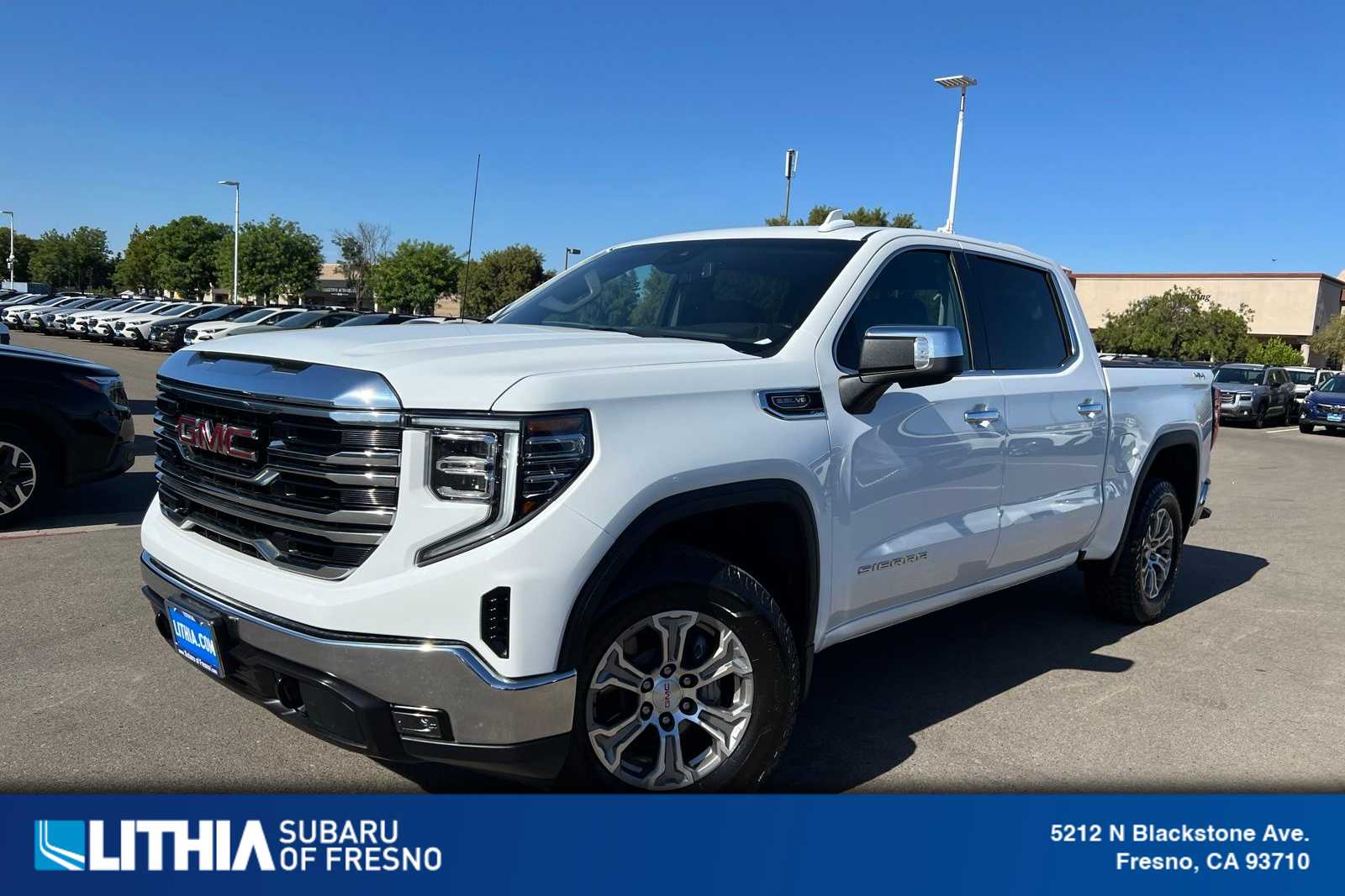 Summit White 2025 GMC Sierra 1500 SLT Crew Cab 4WD Pickup Truck Four-Wheel Drive Automatic