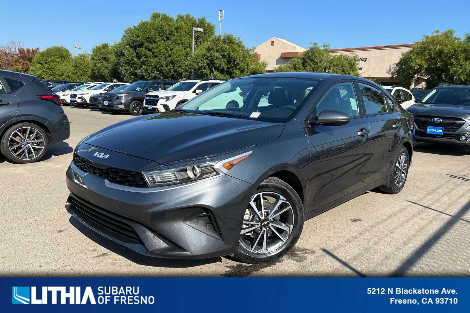 2023 Kia Forte GT-Line photo 2