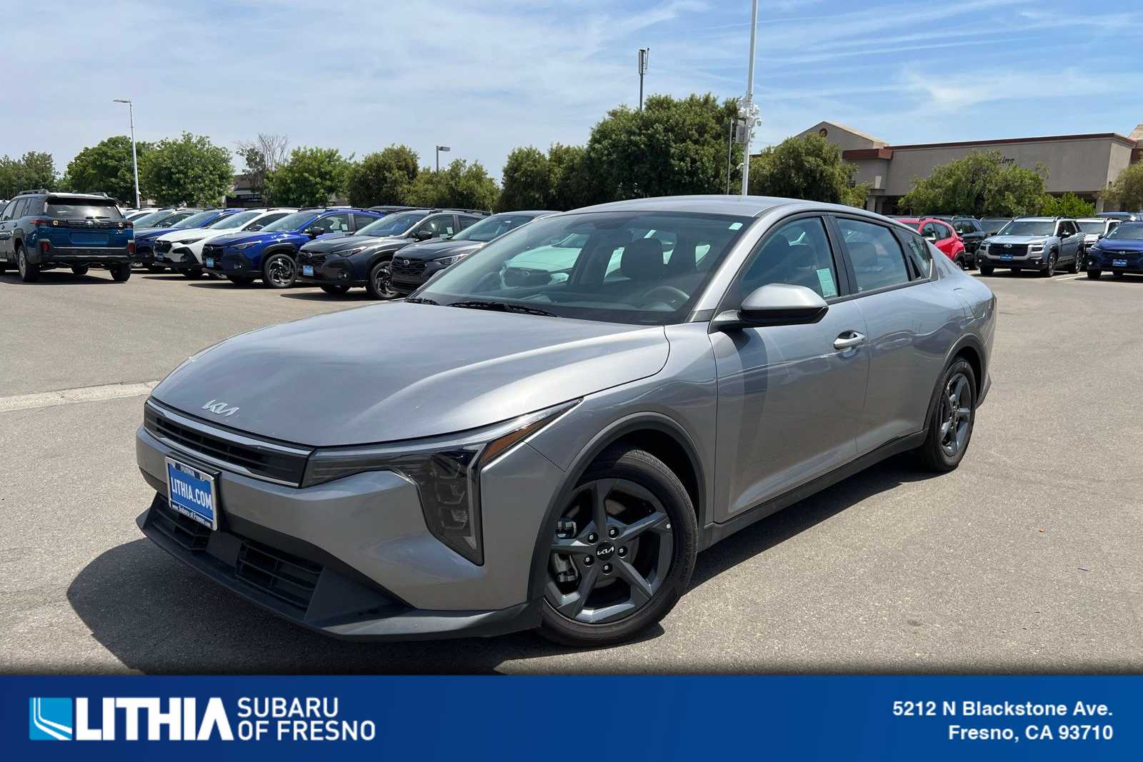 2025 Kia K4 LXS AT's photo