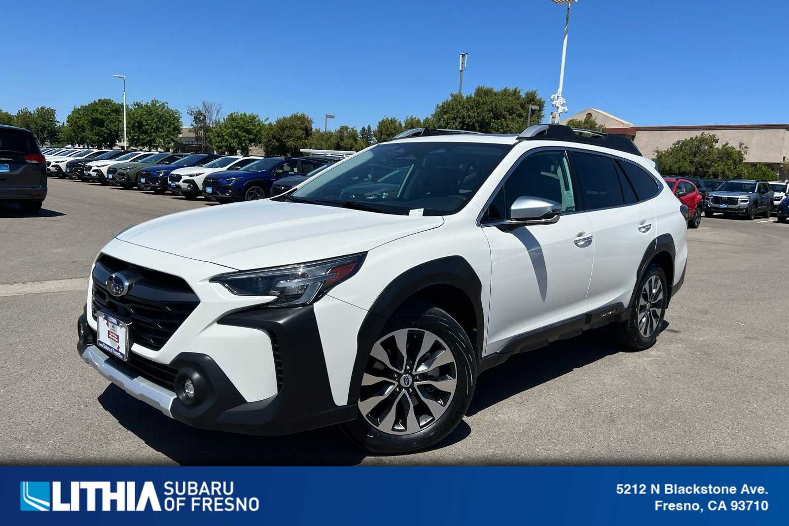 2023 Subaru Outback Touring XT's photo