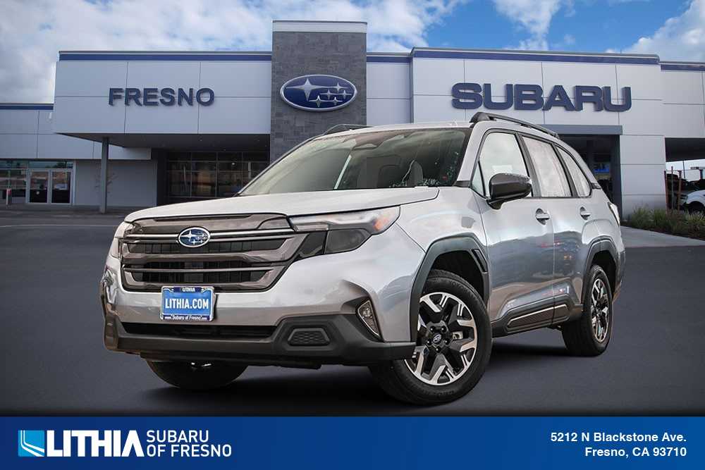 2026 Subaru Forester Premium photo 3
