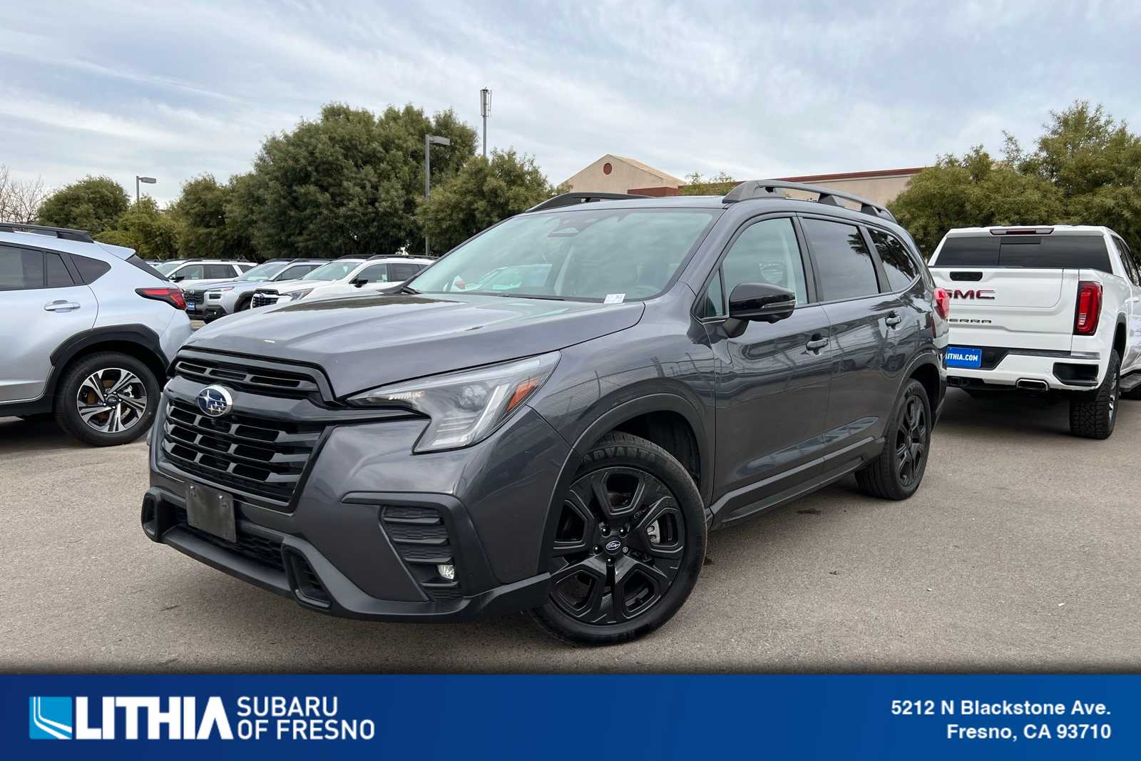 2023 Subaru Ascent Onyx Edition Limited's photo