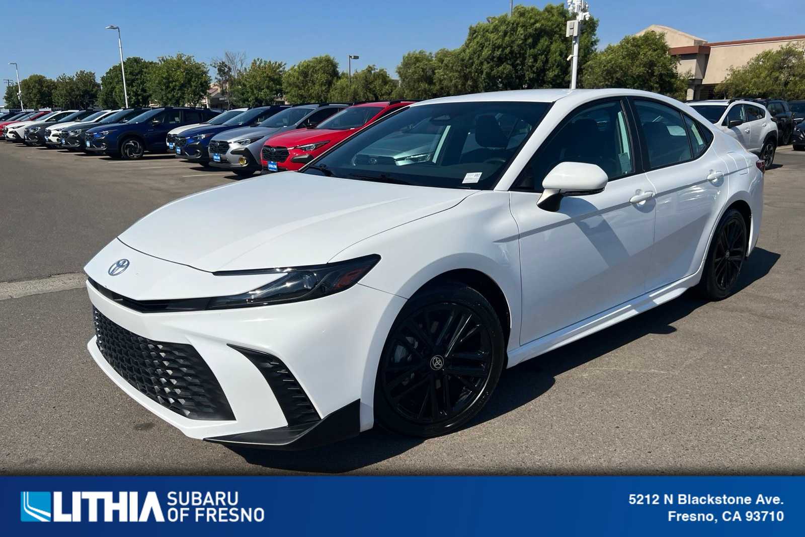 2025 Toyota Camry SE