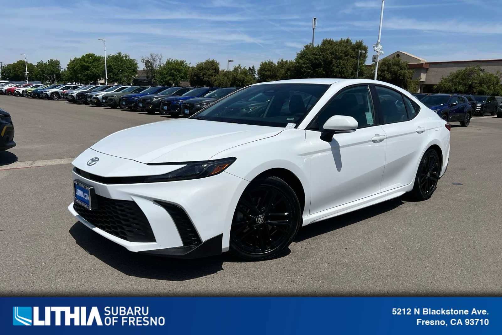 2025 Toyota Camry SE