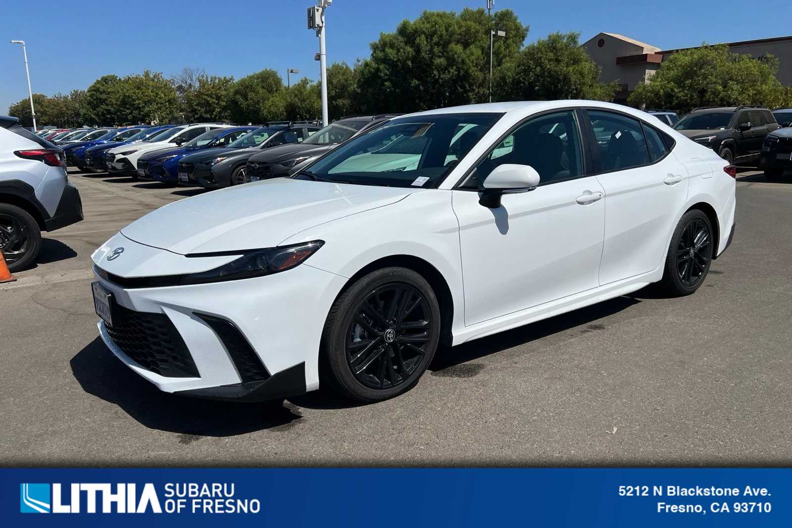 2025 Toyota Camry SE