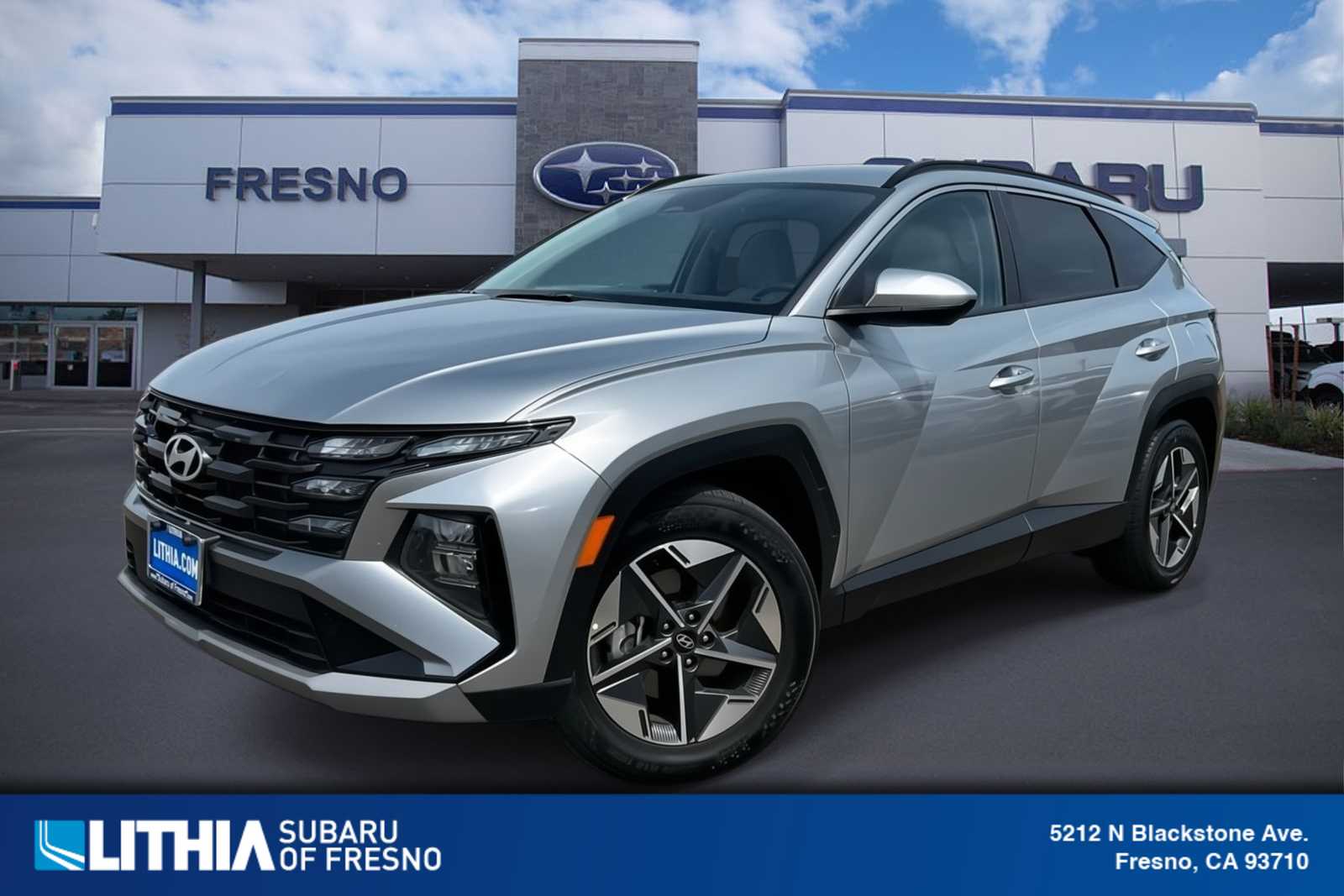 Silver 2025 Hyundai Tucson SEL FWD SUV / Crossover Front-Wheel Drive 8-Speed Automatic