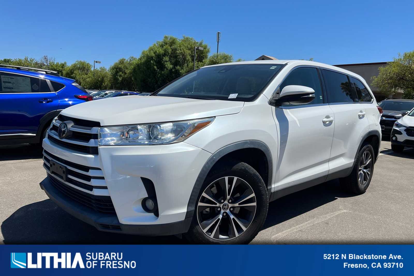 2019 Toyota Highlander LE