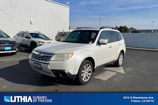 2011 Subaru Forester 2.5X PREMIUM