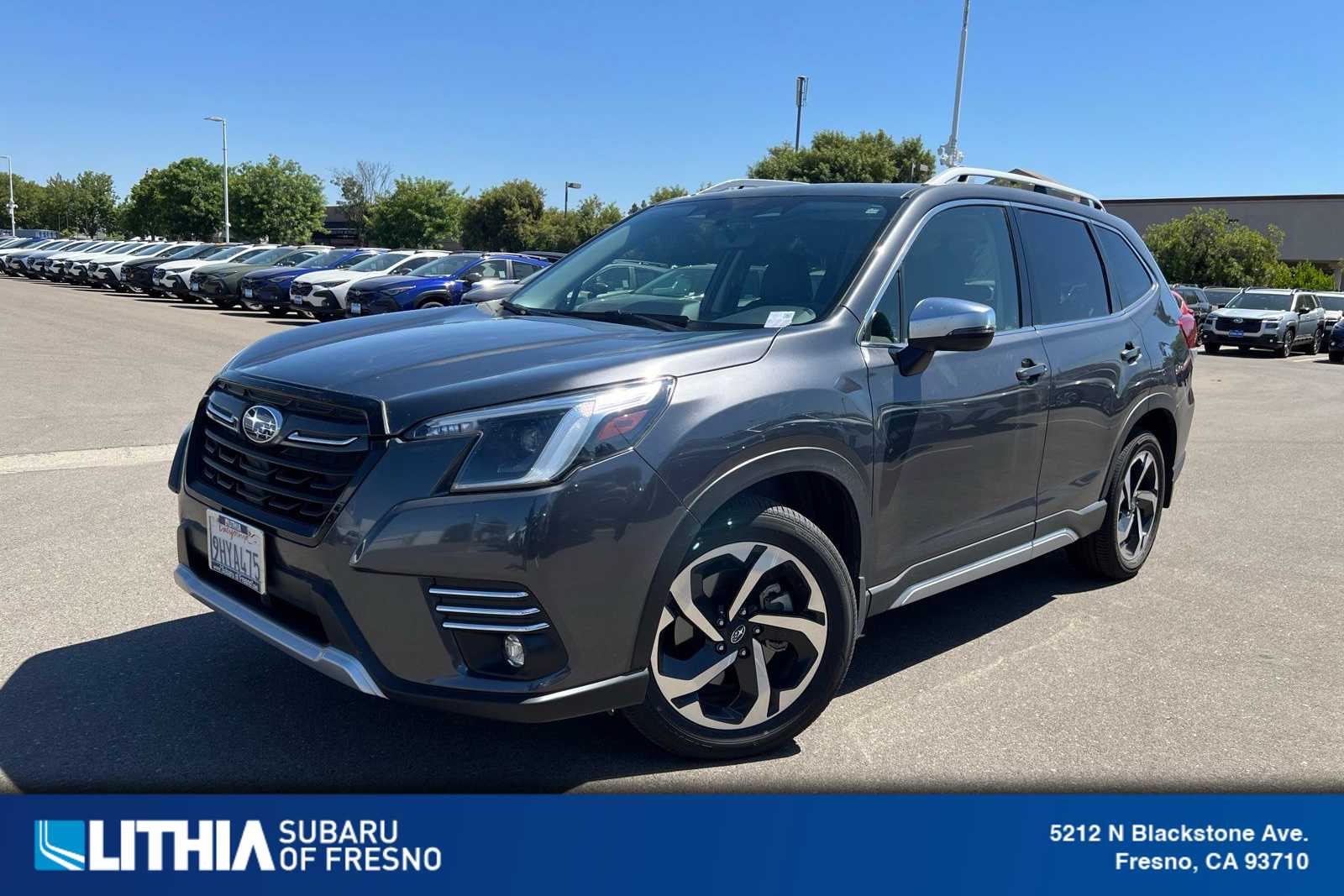 2023 Subaru Forester Touring's photo