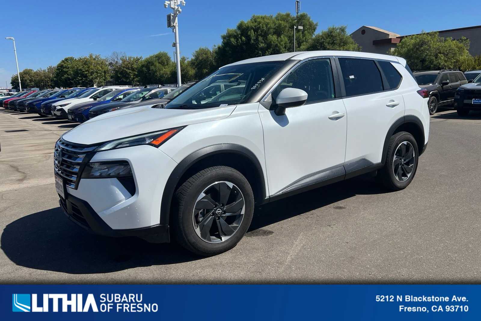 2025 Nissan Rogue SV