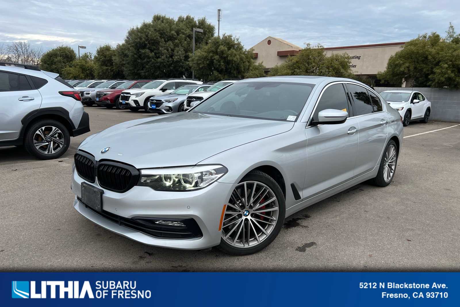 2018 BMW 5 Series 530i's photo