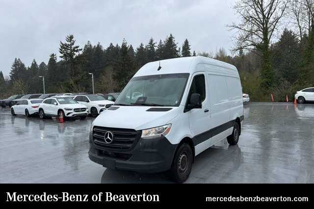 Arctic White 2025 Mercedes-Benz Sprinter Cargo 2500 144 RWD Van Rear-Wheel Drive 9-Speed Automatic