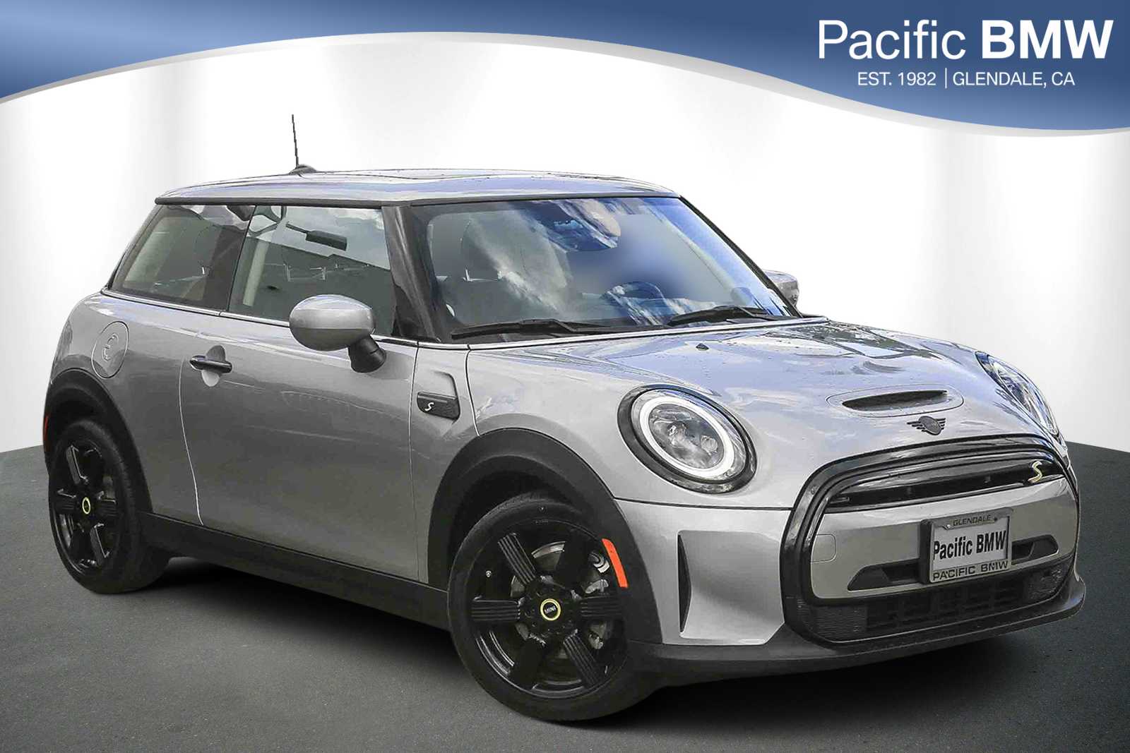 2024 MINI Cooper SE 2-Door Hatchback FWD