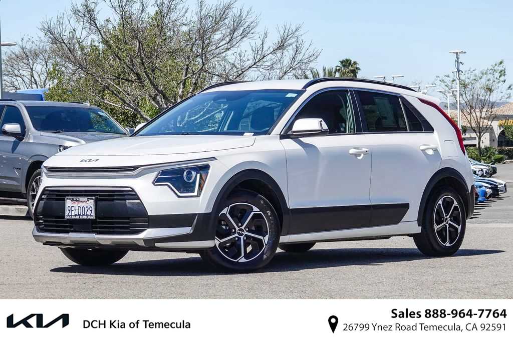 2023 Kia Niro EX FWD