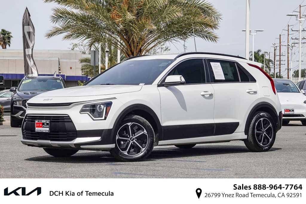 2023 Kia Niro EX FWD