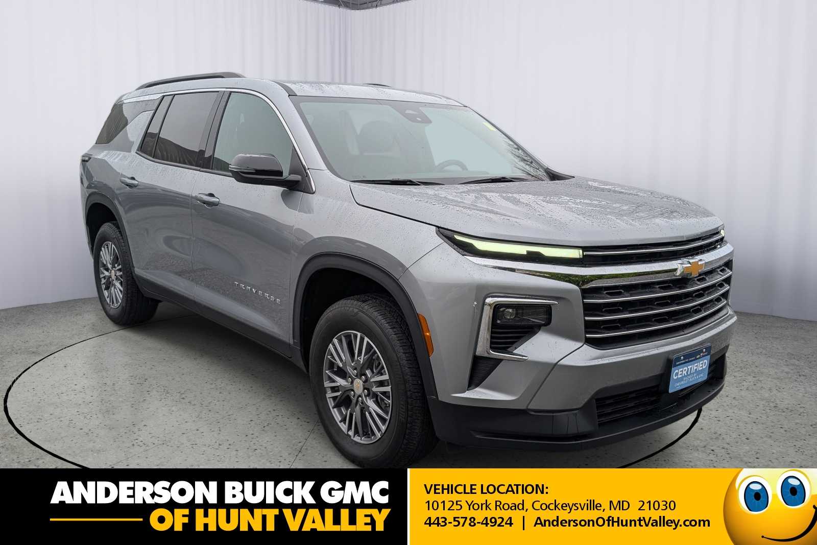 Sterling Gray Metallic 2025 Chevrolet Traverse LT FWD SUV / Crossover Front-Wheel Drive 8-Speed Automatic