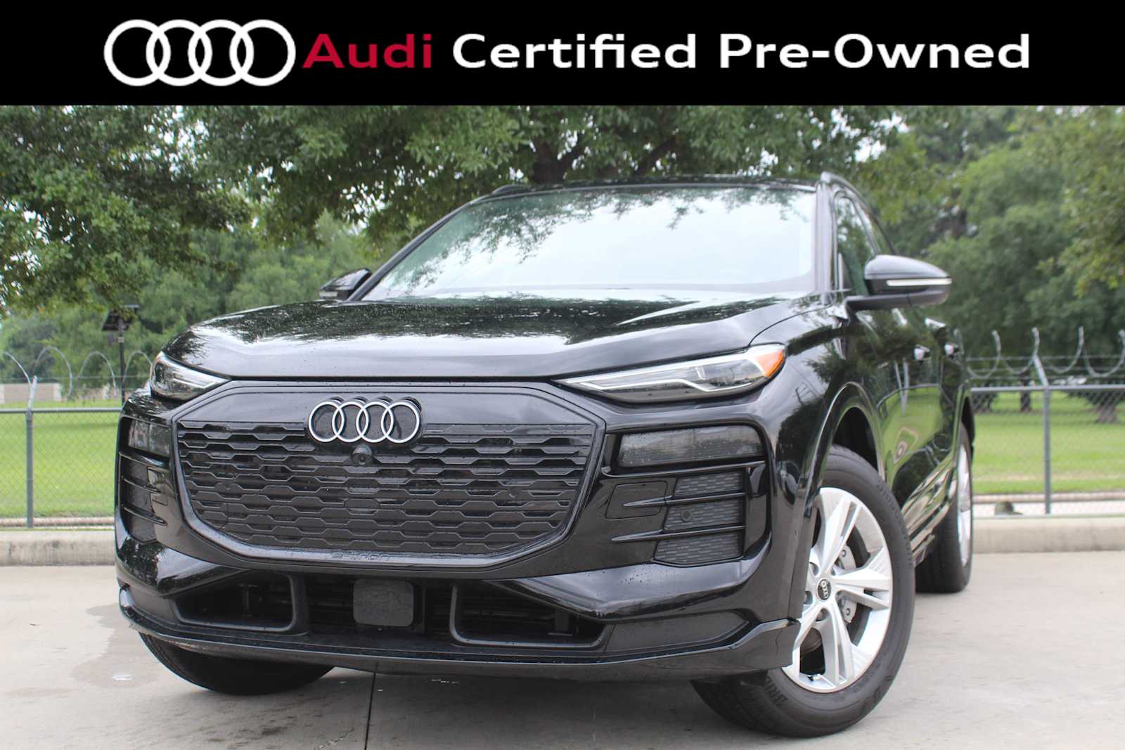 2025 Audi Q6 e-tron Premium