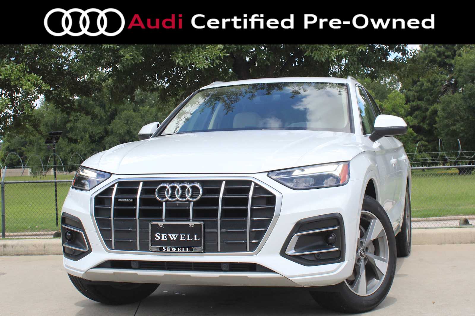 2022 Audi Q5 Premium Plus