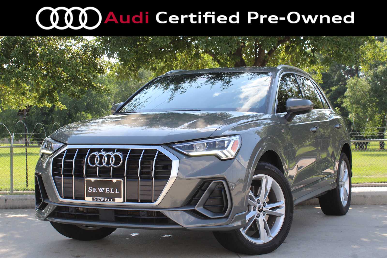 2023 Audi Q3 S line Premium