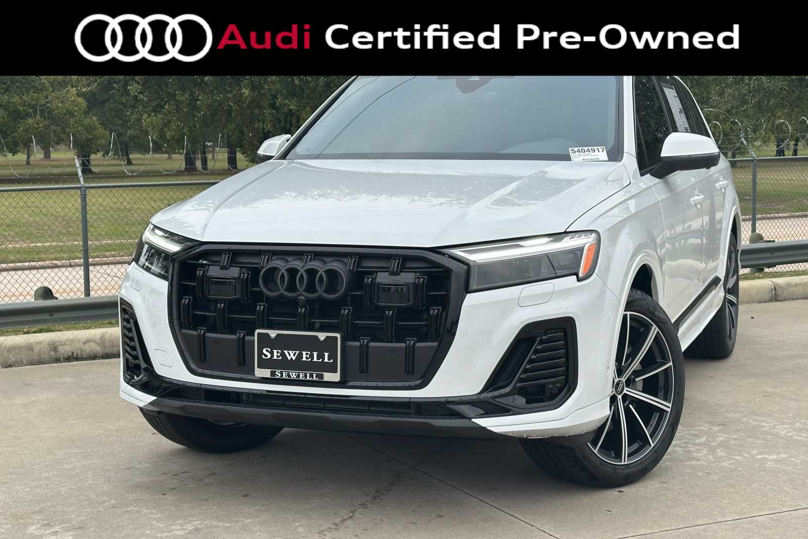 2026 Audi Q7 45 Premium Plus quattro Tiptronic's photo