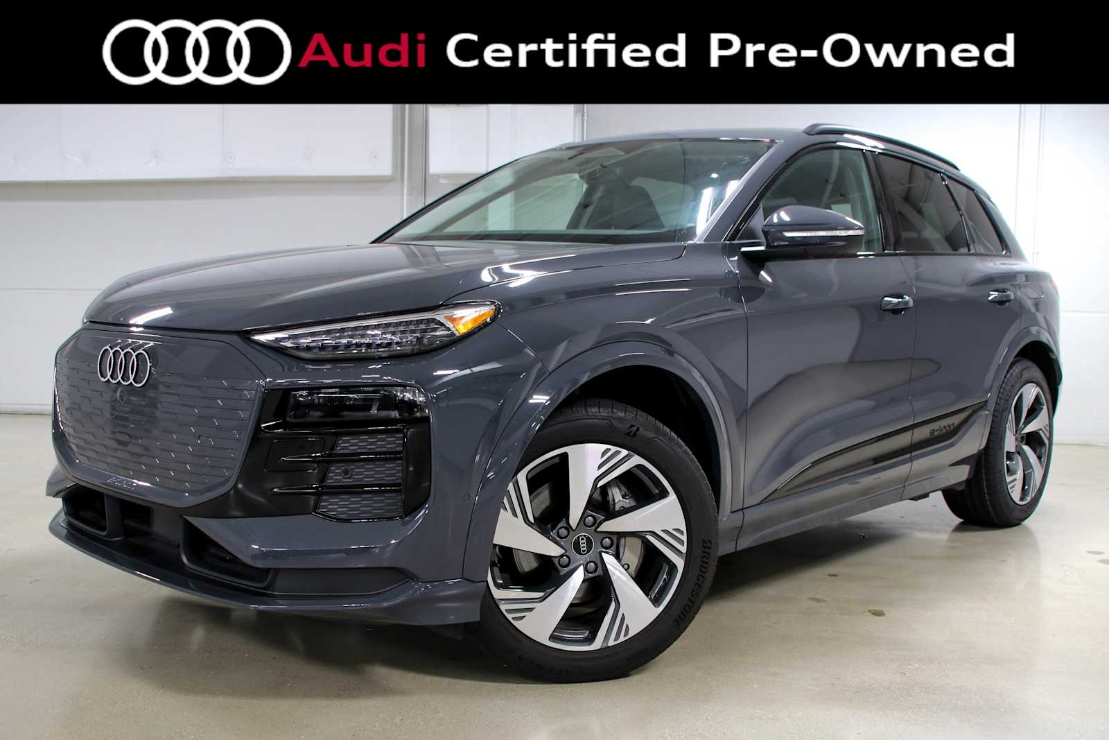 2025 Audi Q6 e-tron Premium Plus
