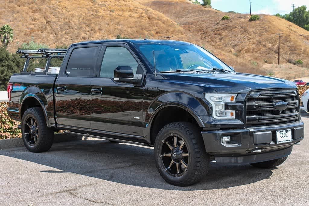 2015 Ford F-150 Platinum 4WD SuperCrew 145 3