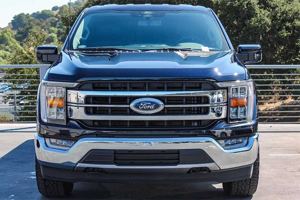 2022 Ford F-150 LARIAT 4WD SuperCrew 5.5 Box 2