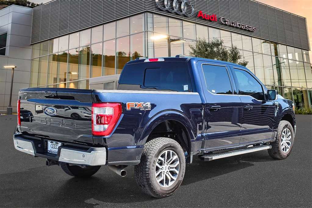 2022 Ford F-150 LARIAT 4WD SuperCrew 5.5 Box 4