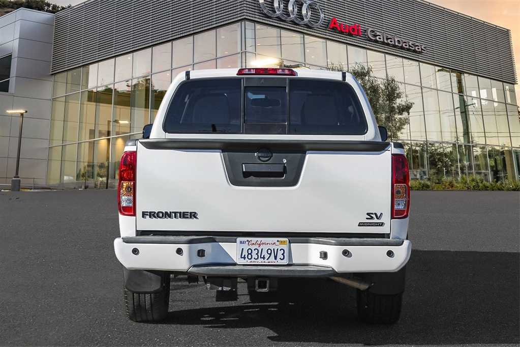 2021 Nissan Frontier SV Crew Cab 4x2 Auto 5