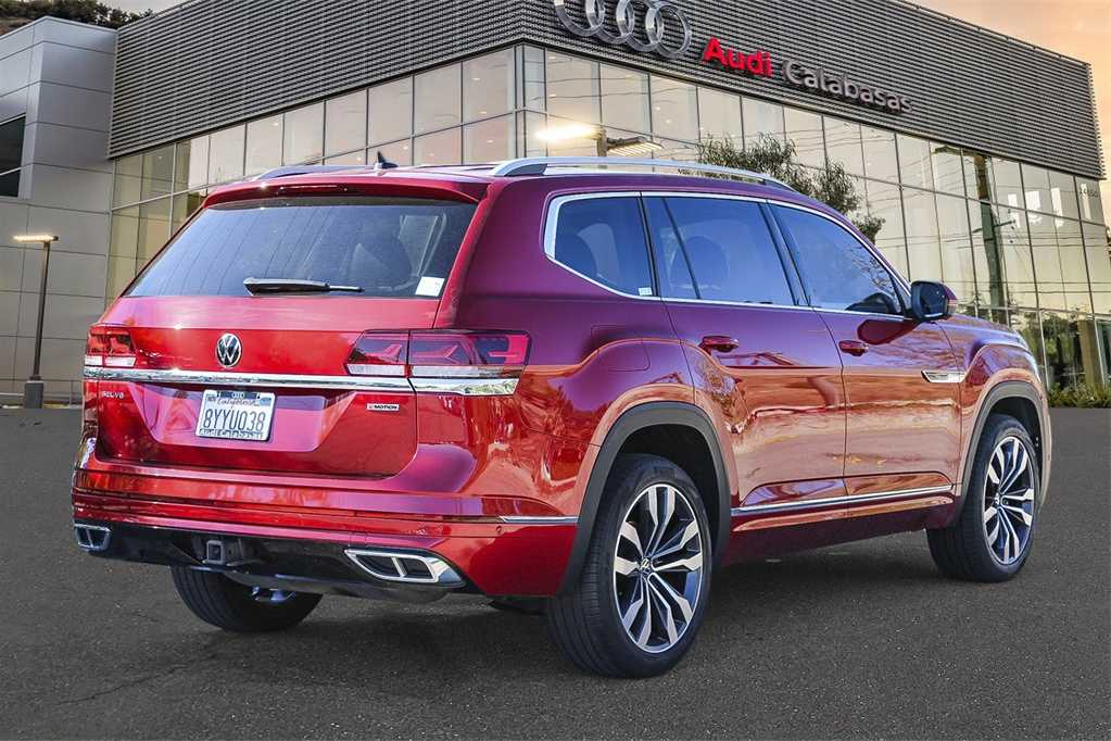 2022 Volkswagen Atlas 3.6L V6 SEL Premium R-Line 4