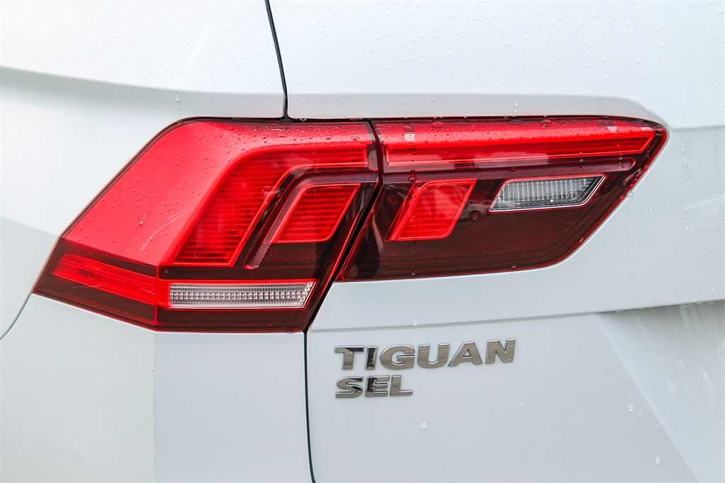 2018 Volkswagen Tiguan SEL Premium 7