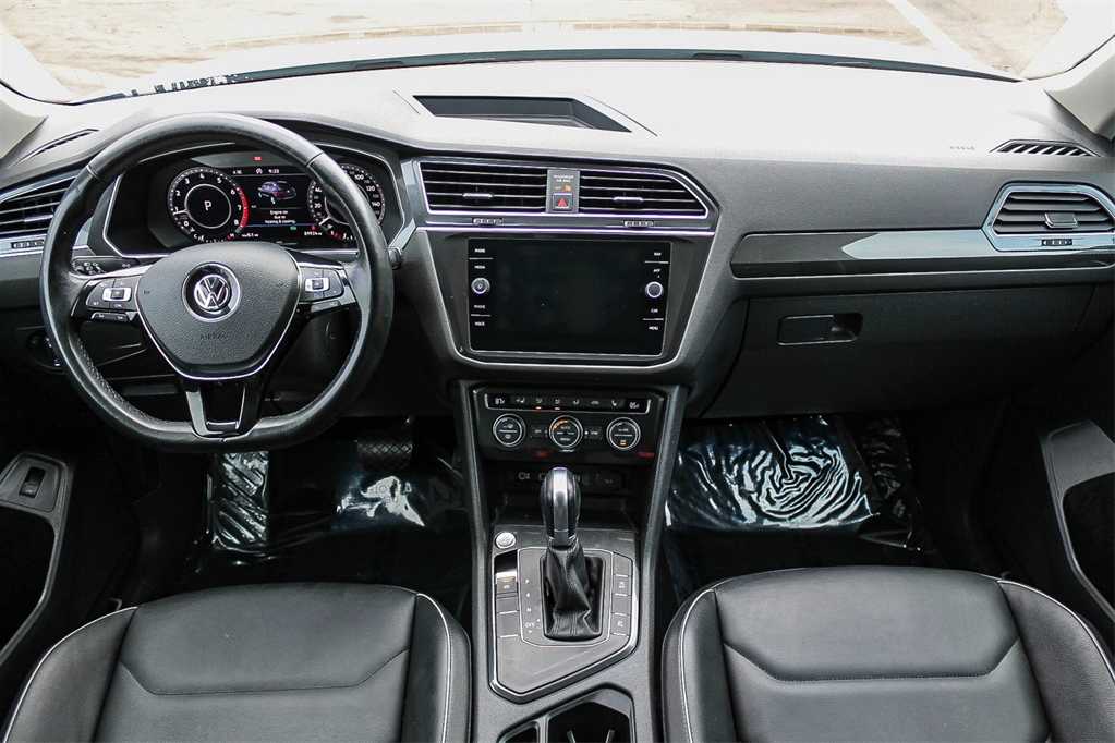 2018 Volkswagen Tiguan SEL Premium 12