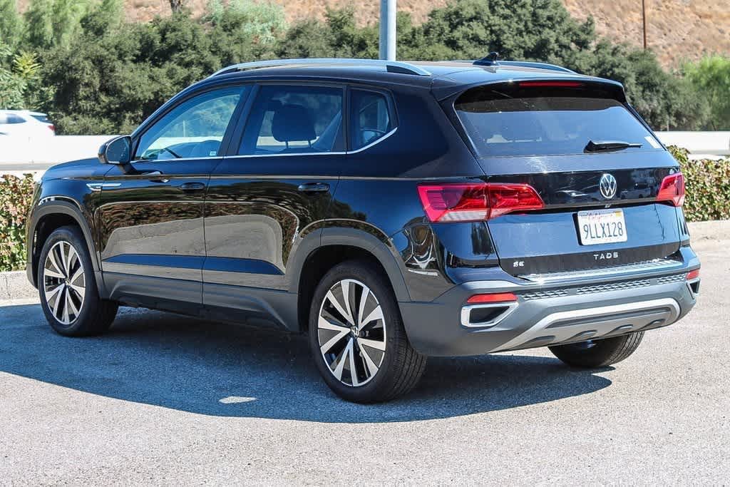 2022 Volkswagen Taos SE 6