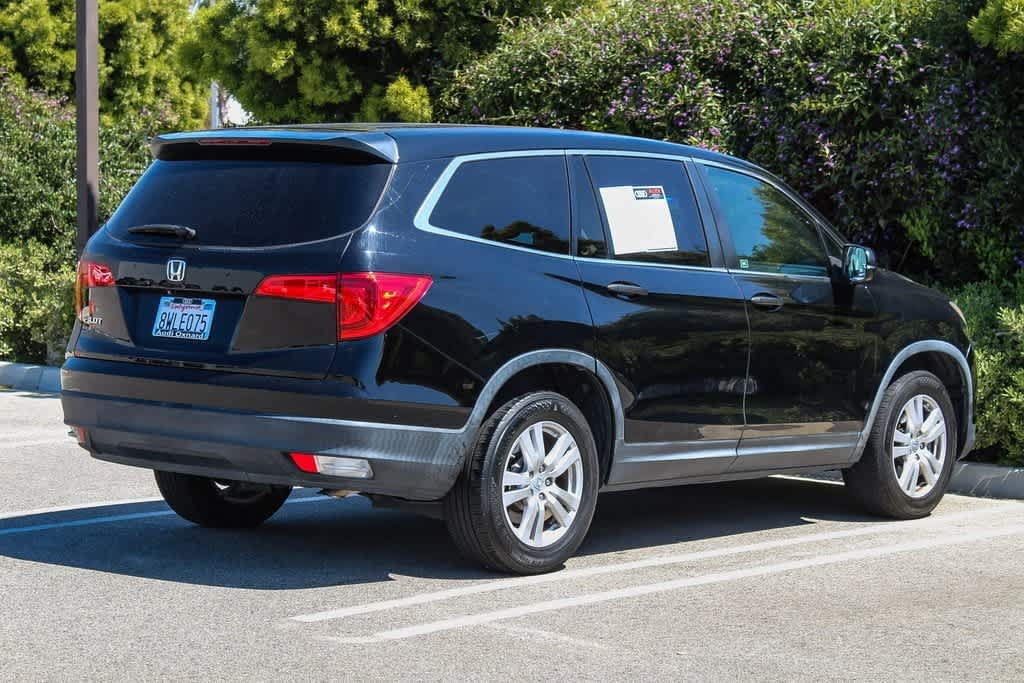 2017 Honda Pilot LX 6