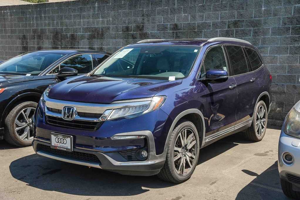 Black (Obsidian Blue Pearl) 2019 Honda Pilot SUV / Crossover Front-Wheel Drive 9-Speed Automatic
