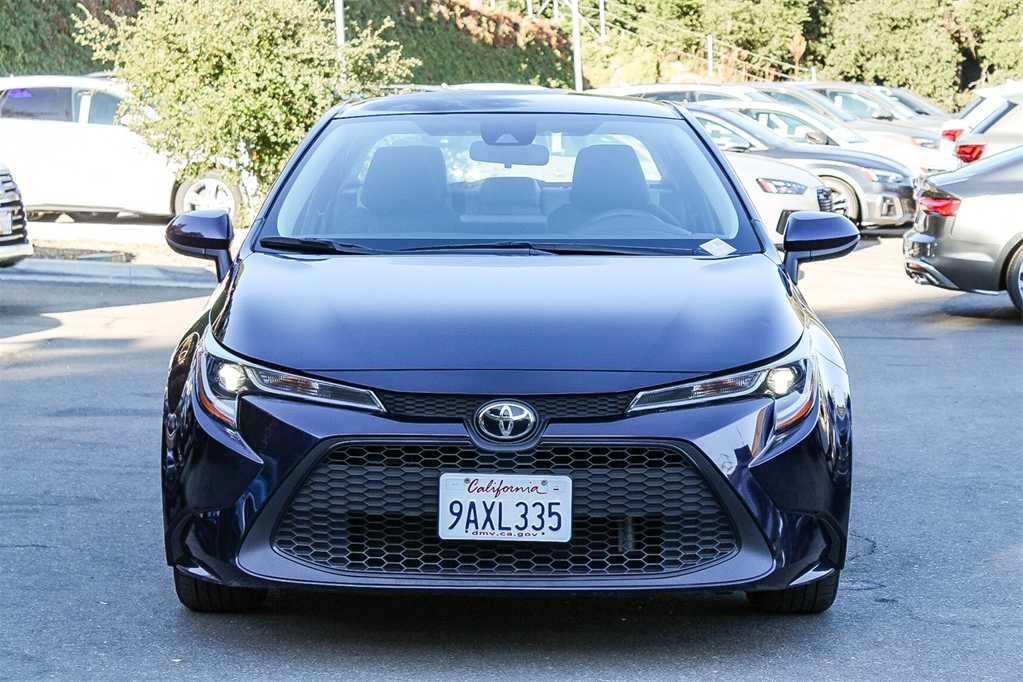 2022 Toyota Corolla LE 2