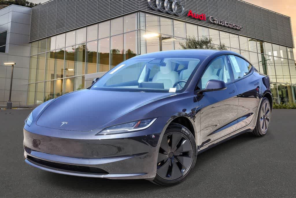 Gray 2025 Tesla Model 3 Long Range RWD Sedan Rear-Wheel Drive 1-Speed Automatic