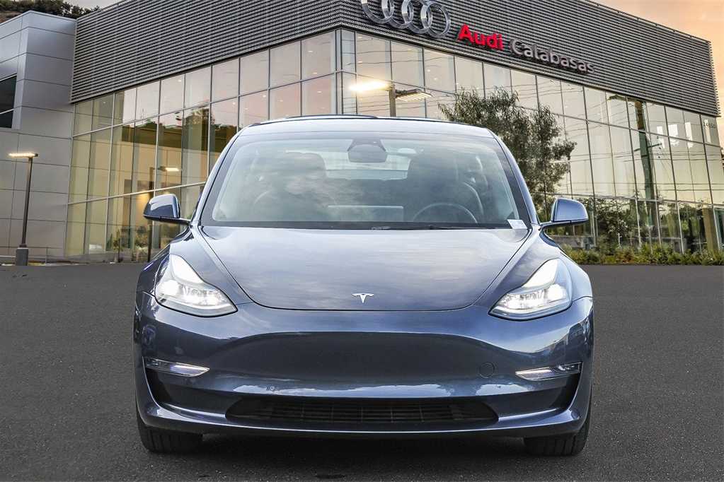 2022 Tesla Model 3 Long Range 2