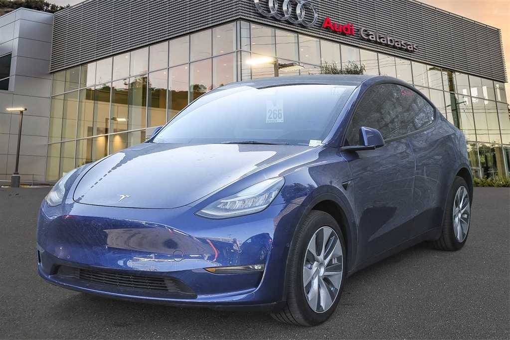 2021 Tesla Model Y Long Range 1